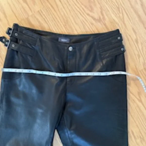 Y2K Soft Black Leather MEXX Sz 10, Lined, Moto Detail - Picture 4 of 8